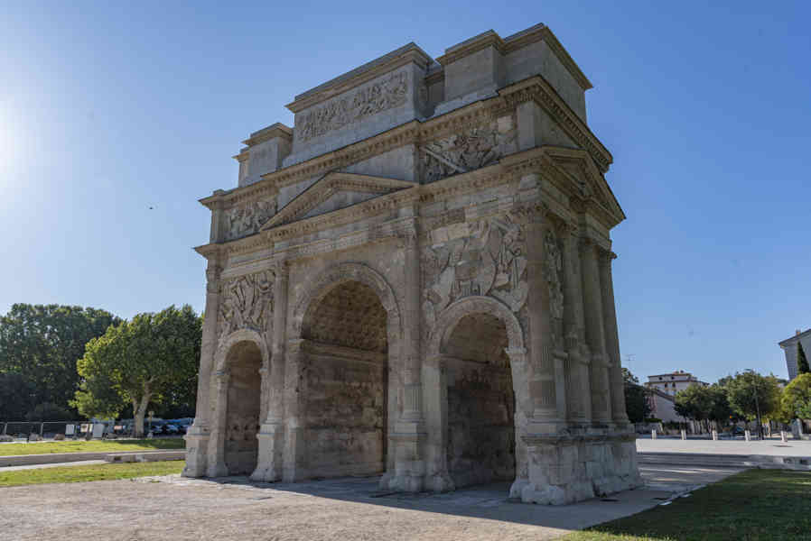 Francia - Orange 004 - Arco del Triunfo.jpg